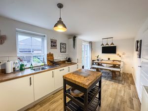 Photo 12- click for photo gallery